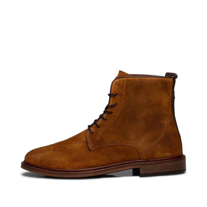 Ned_Boot_Waxed_Suede-Boots-