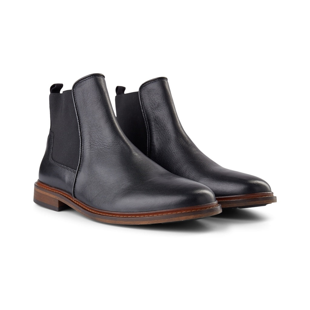 Wyatt chelsea boot sales