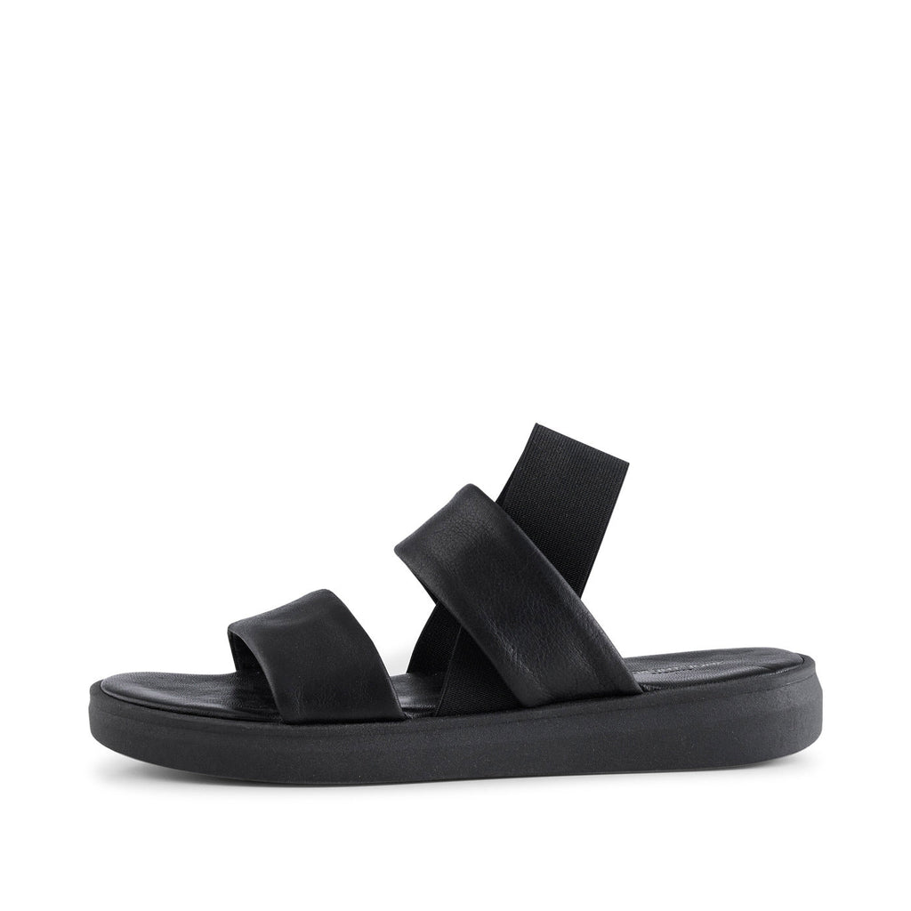 美品】BRENTA BLACK FLAT SANDAL 37 裏張り済み 美品】BRENTA