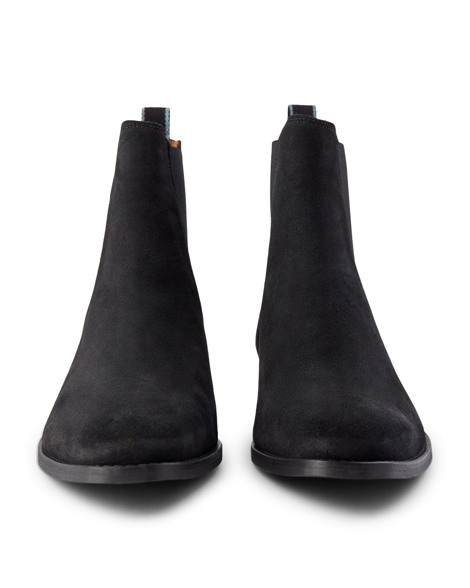 Mens black pointed chelsea boots clearance