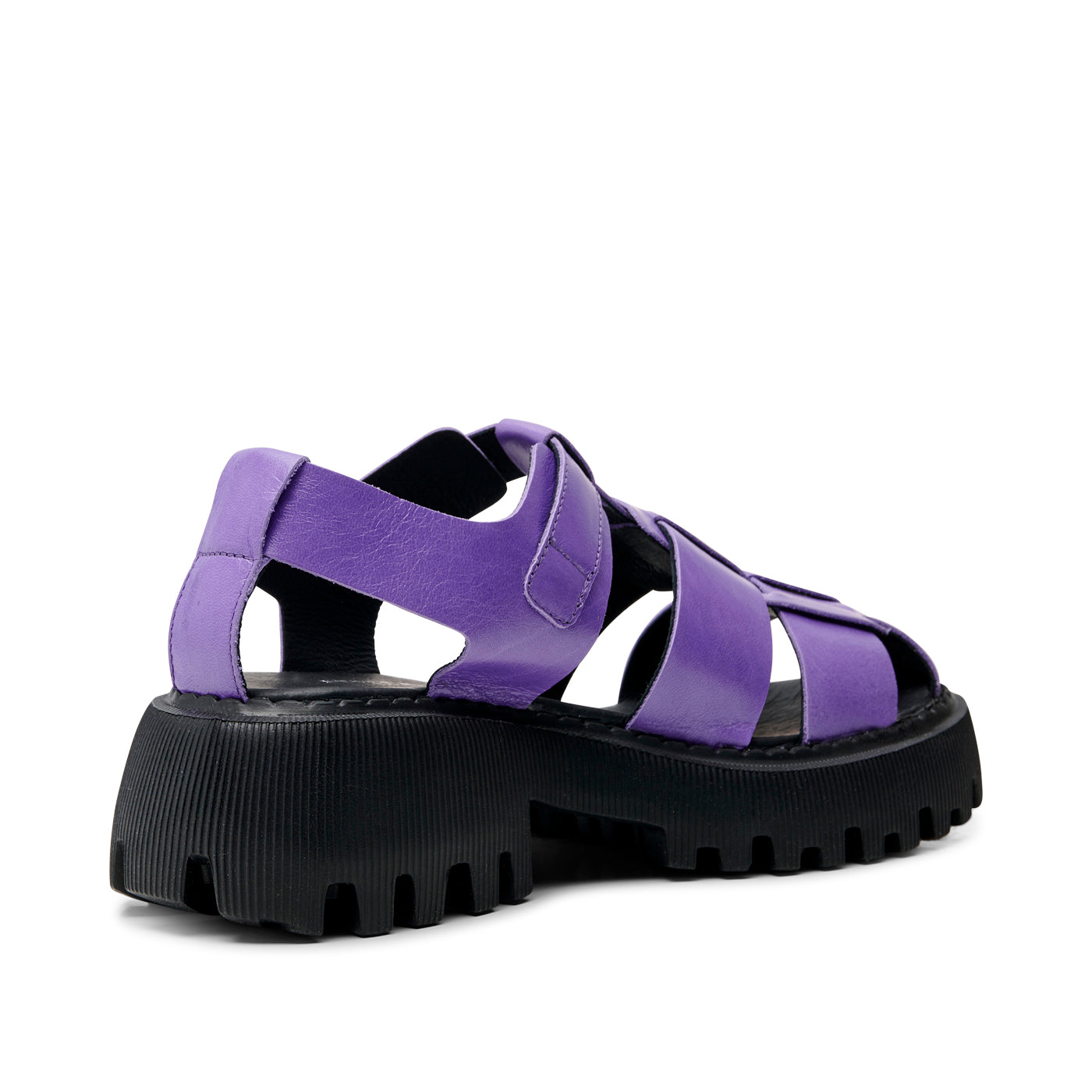 SHOE THE BEAR WOMENS Posey sandal shiny leather Sandals 915 VIOLET