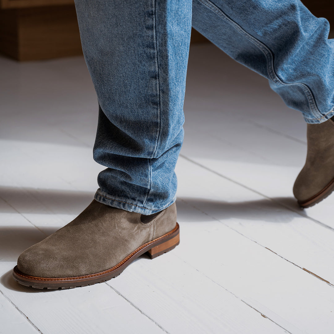 Khakis and chelsea boots shop
